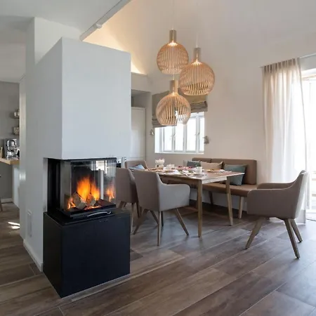 Reetdorf Geltinger Birk Kuenstlerkate Nehrung Nieby (Nieby, Schleswig-Flensburg)